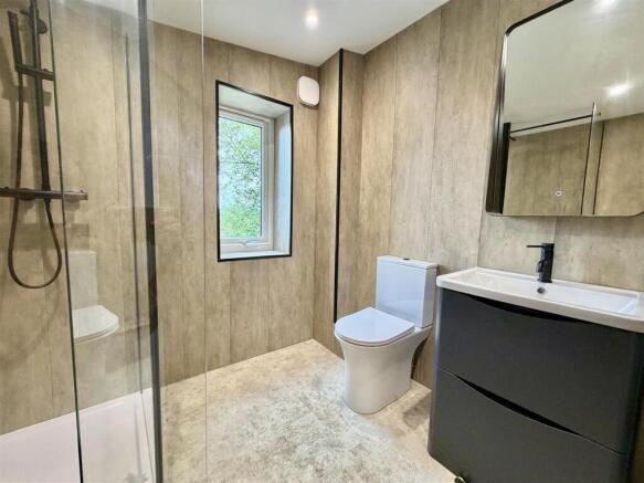 1 bed Apartment to rent Image 9