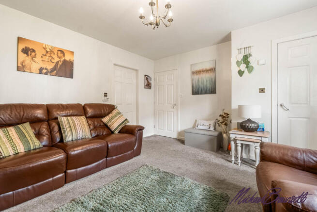 3 bed Semi-Detached for sale Image 5