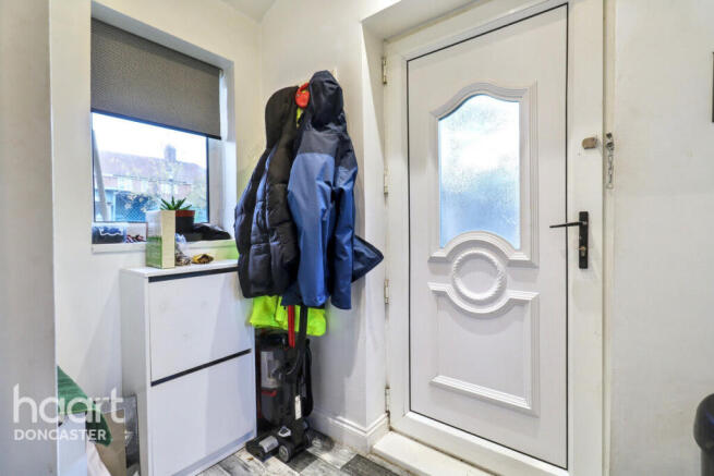2 bed Semi-Detached for sale Image 7