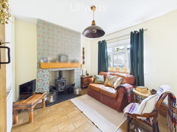 2 bed Terraced for sale Image 5