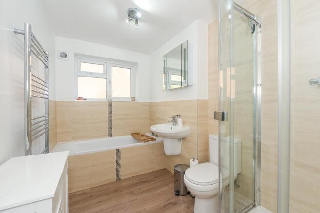 (Rightmove) 14.jpg