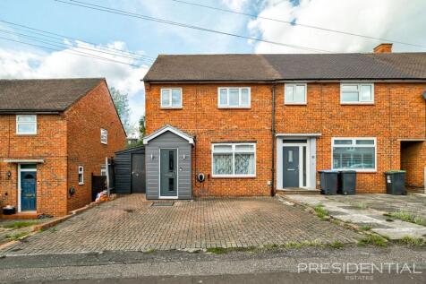 Cherston Road, Loughton, IG10