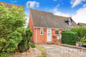 54, Aylward Close, Ipswich IP7 5SJ