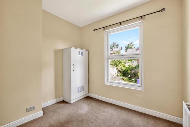2 bed Terraced for sale Image 10