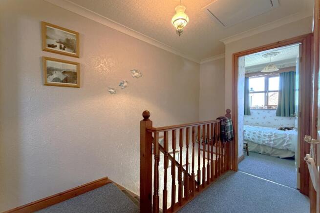 3 bed Terraced for sale Image 7