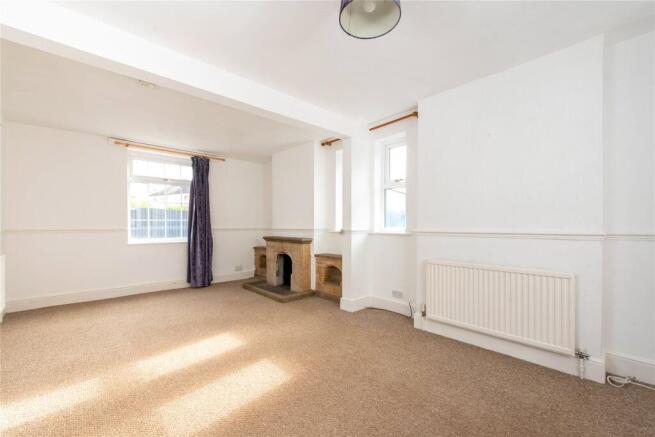 Sitting/Dining Room