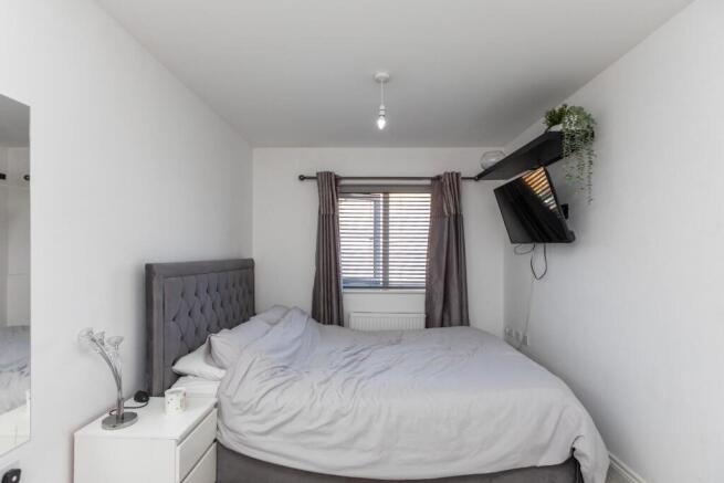 3 bed Semi-Detached for sale Image 9