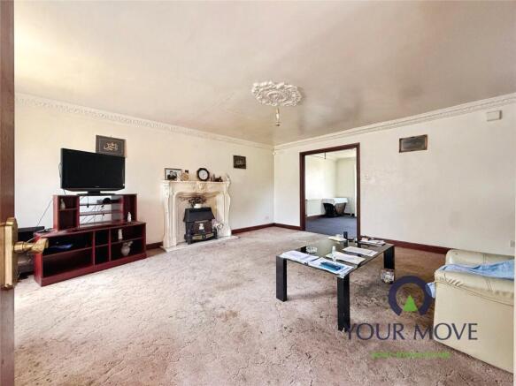 4 bed Detached for sale Image 4