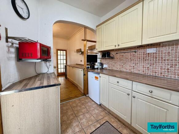 2 bed Terraced for sale Image 5