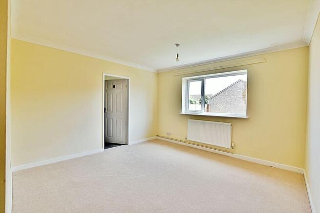 Manor Road, Saxilby, Lincoln photo 4