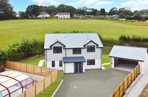 Uplands, Station Road, Gunnislake PL18 9DX
