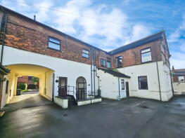 6, Elworth Court, Hill Street, Sandbach CW11 3JE