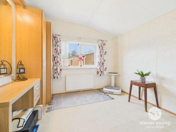 2 bed Park Home for sale Image 12