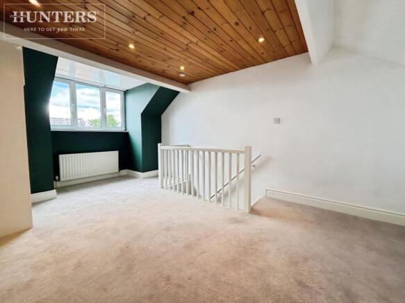 3 bed Terraced to rent Image 11