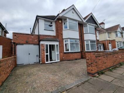 Sandringham Avenue, Leicester, LE4