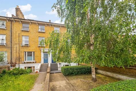 Queens Road, London