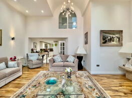 10, Woodland Court, Thorp Arch, Wetherby LS23 7BP