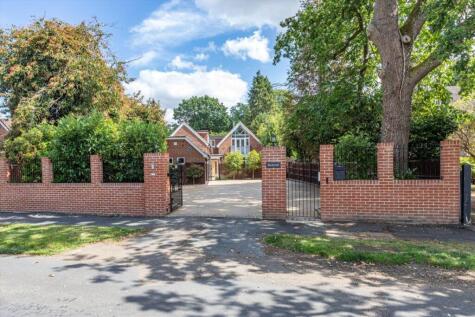 Dartnell Park Road, West Byfleet