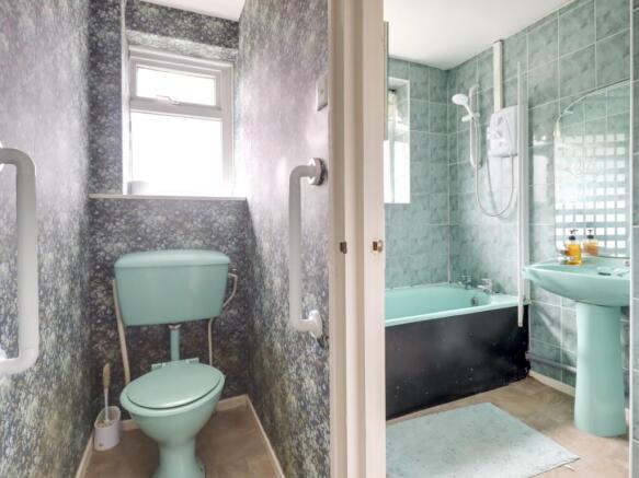 Bathroom_Toilet
