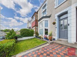 19, Coed Saeson Crescent, Sketty, Swansea SA2 9DG