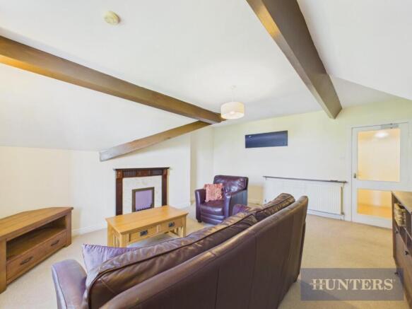 2 bed Flat for sale Image 4