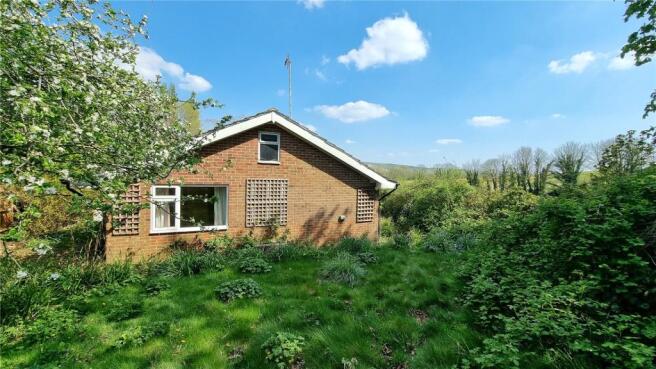 Rear Garden & Views