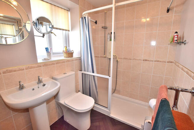 3 bed Terraced Bungalow for sale Image 11