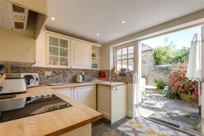 Moreton Road, Stow On The Wold, GL54 photo 4