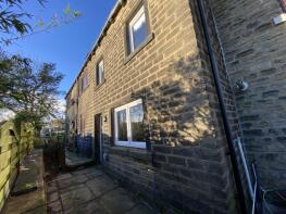 10, Square Field, Scholes, Holmfirth HD9 1SH