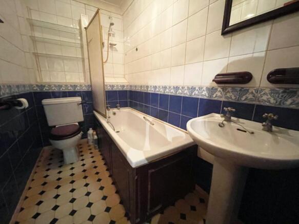 Photo 9