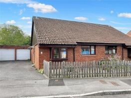36, Arundell Close, Westbury BA13 3UA
