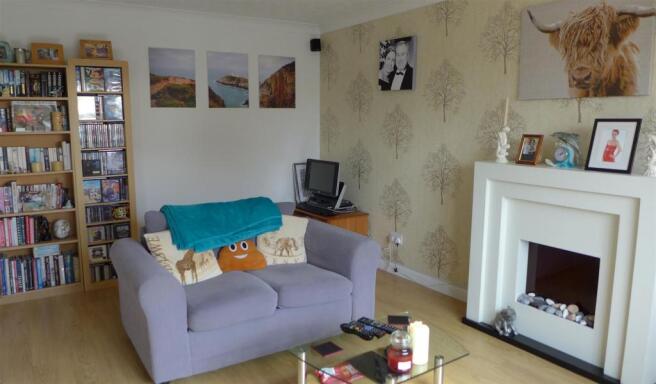 Lounge 2