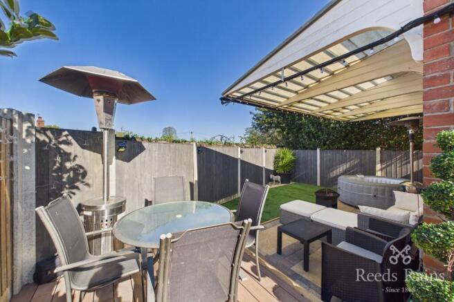 3 bed Semi-Detached for sale Image 11