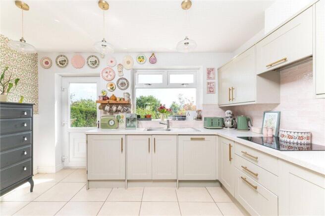 2 bed Semi-Detached for sale Image 7