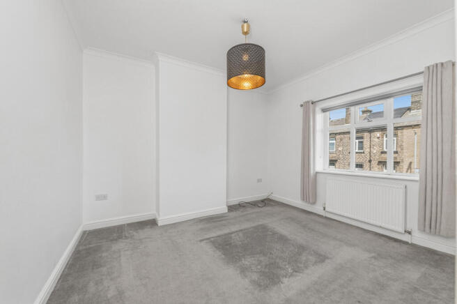 3 bed Terraced for sale Image 10