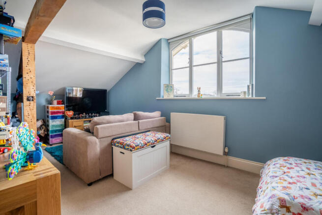 2 bed Penthouse for sale Image 10