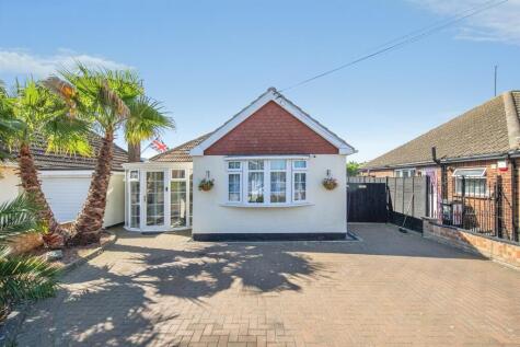Tudor Green, Clacton-On-Sea