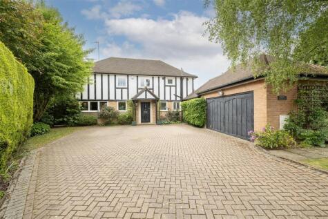 Blackmore Manor, Wheathampstead, St. Albans