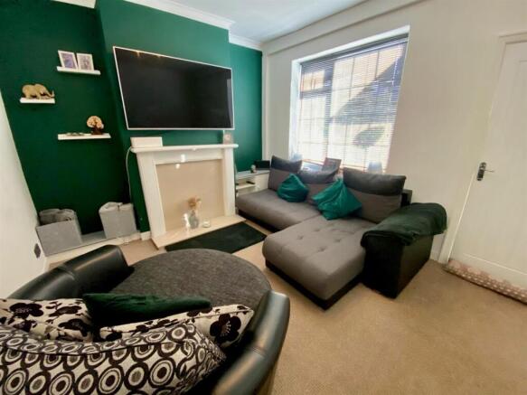 lounge.jpg