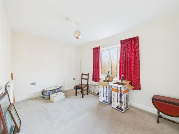 3 bed Town House for sale Image 11