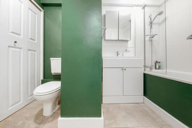 Bathroom / WC