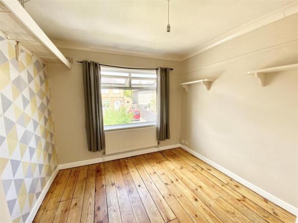 3 bed Town House to rent Image 8