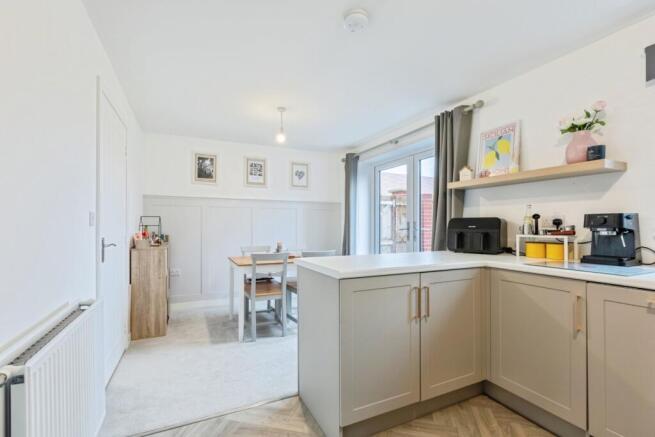 3 bed Detached for sale Image 5