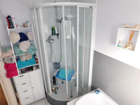 Bathroom 2