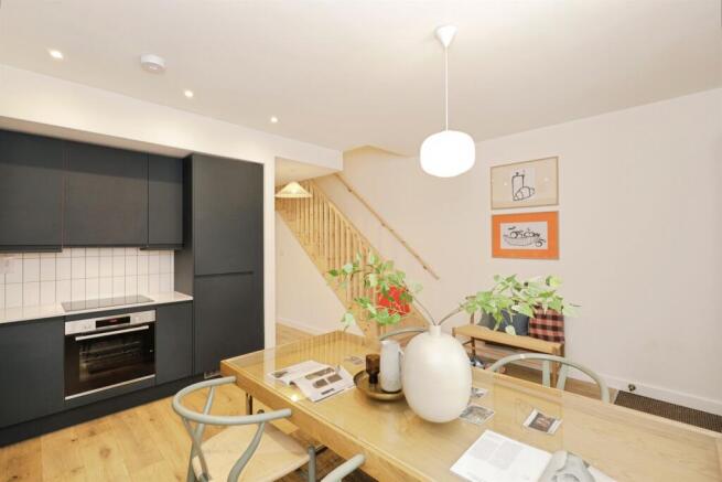 3 bed Terraced for sale Image 7