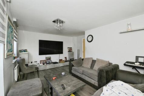 Bayleaf Avenue, Hampton Vale, Peterborough