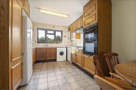 Corrib Drive, Sutton, SM1