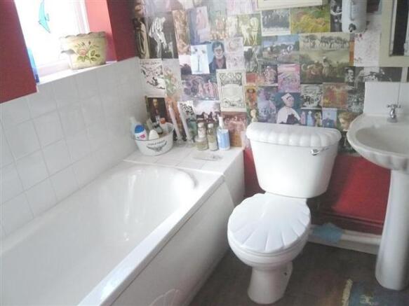 Photo 10