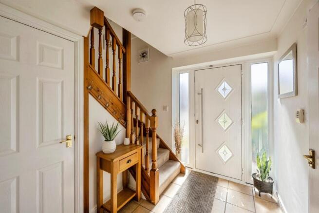 3 bed Detached for sale Image 12