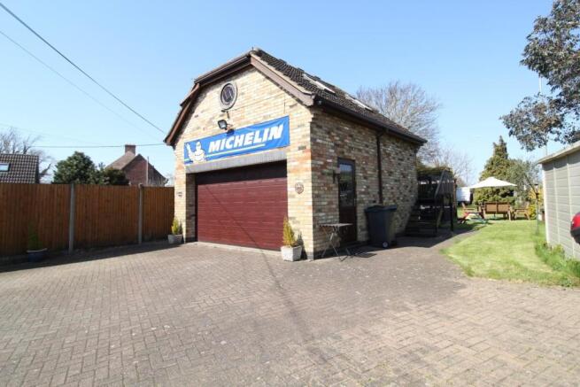 Detached Double Garage